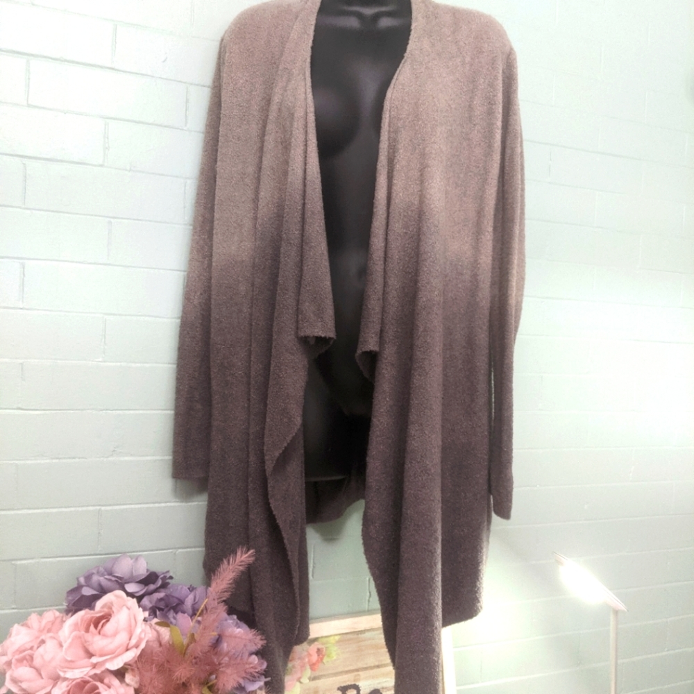 Ombre open front waterfall style cardigan. Mossy green M barefoot dreams brand